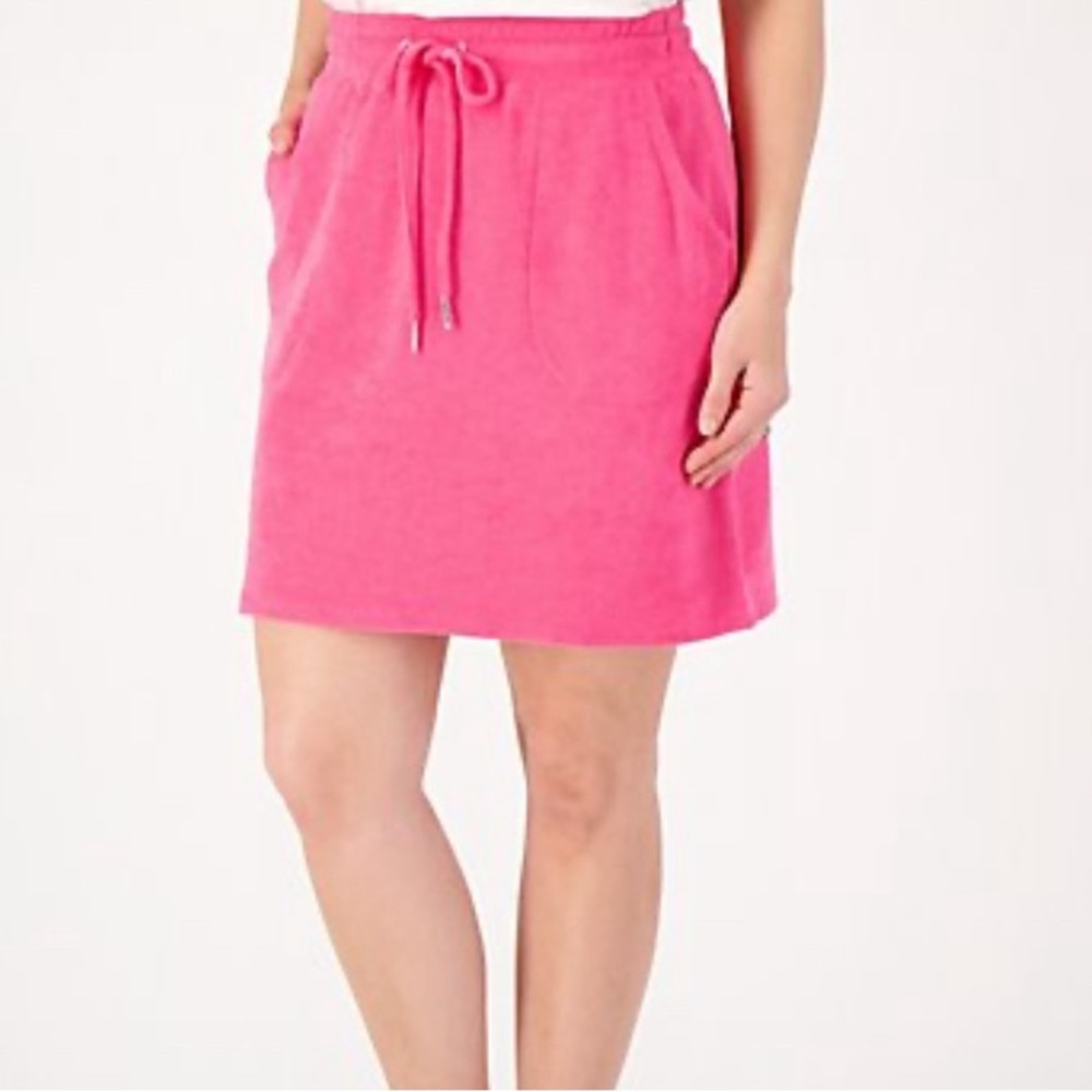 D & Co Active (QVC Brand) Hot pink french Terry Skort with pockets in size 4X.